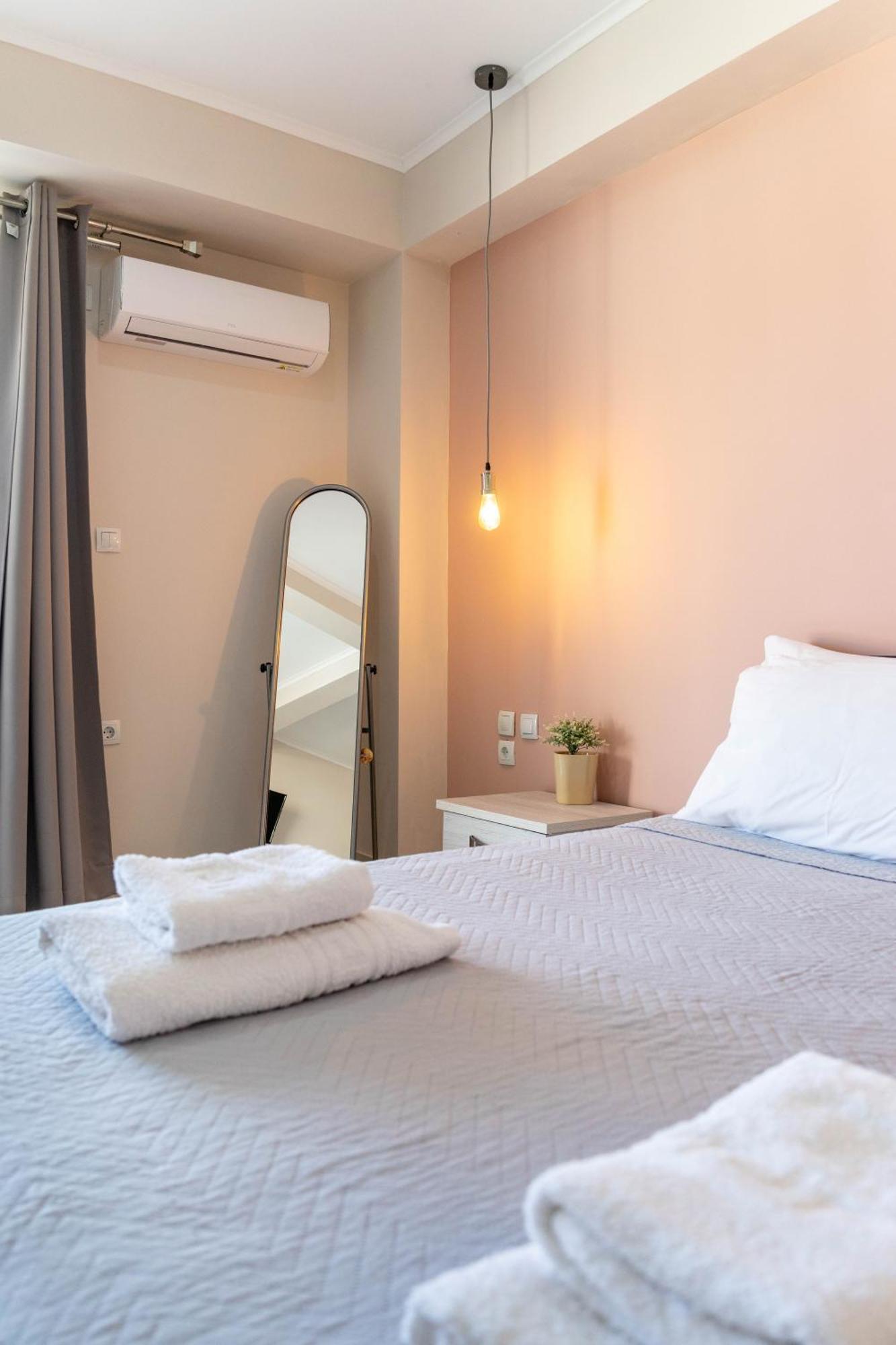 Levanda Luxury Apartment