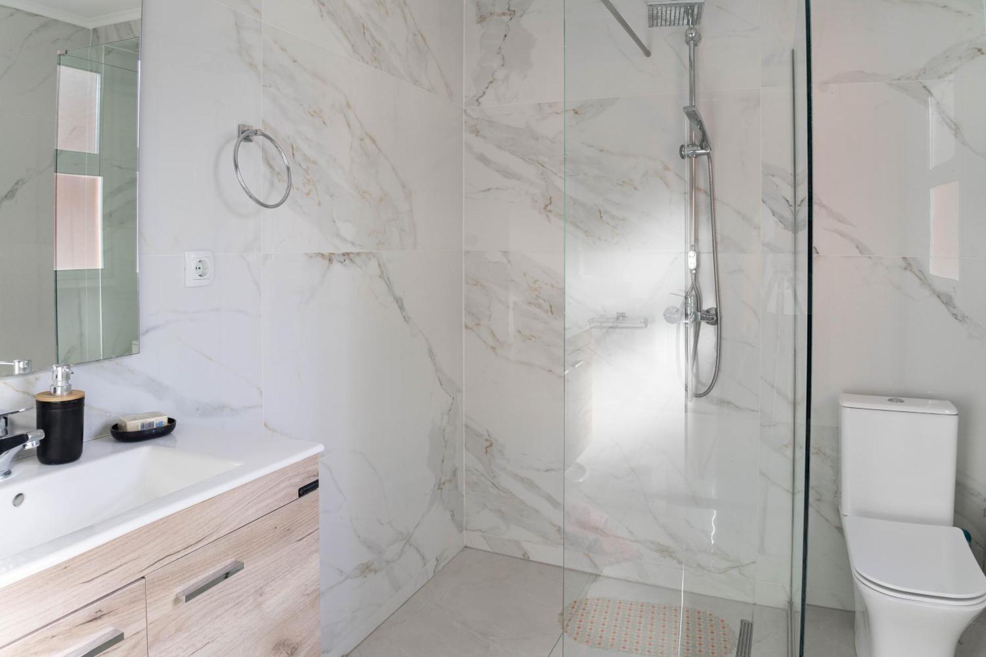 Levanda Luxury *